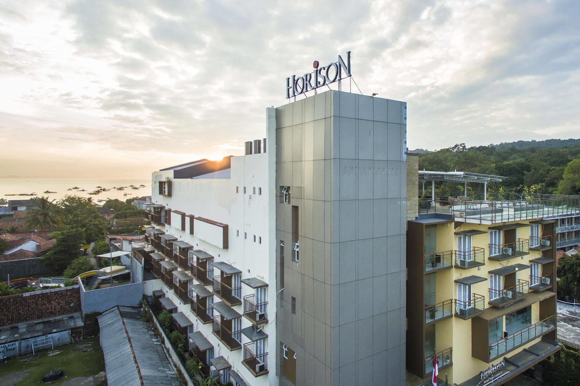 Hotel Horison Palma Pangandaran Extérieur photo